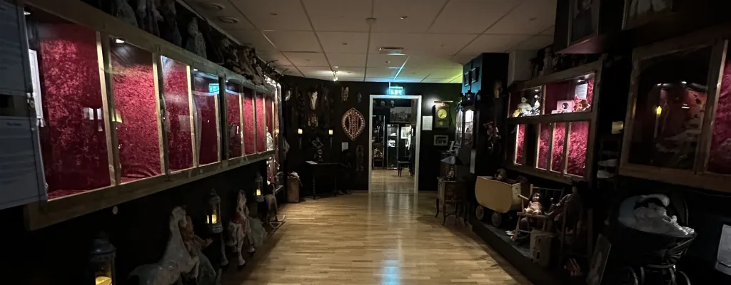 LaxTon Ghost haunted museum Borås