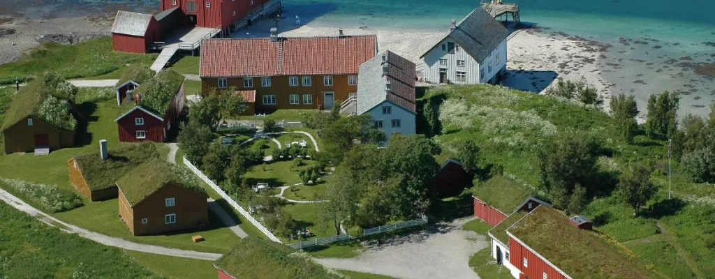 Kjerringøy Coastal Cruise
