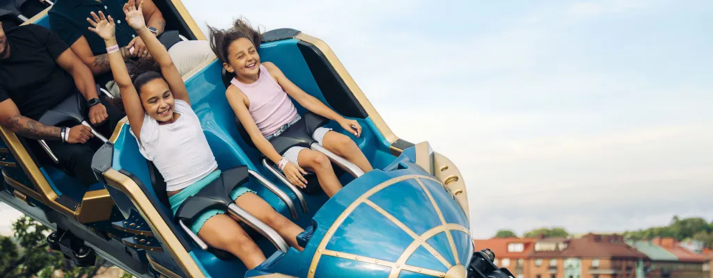 Summer package at Liseberg - Admission, Ride Pass and Hotel