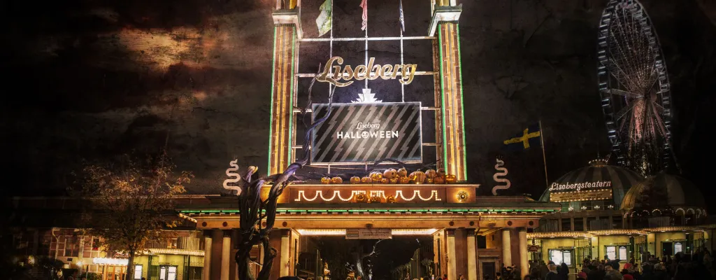 Halloween in Lisebergsparken - Hotel, Admission and Ride Pass