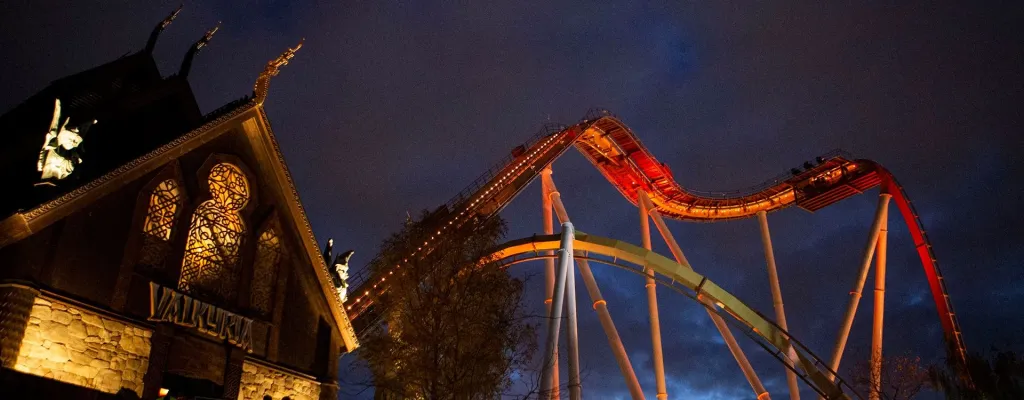 Halloween in Lisebergsparken - Hotel, Admission and Ride Pass