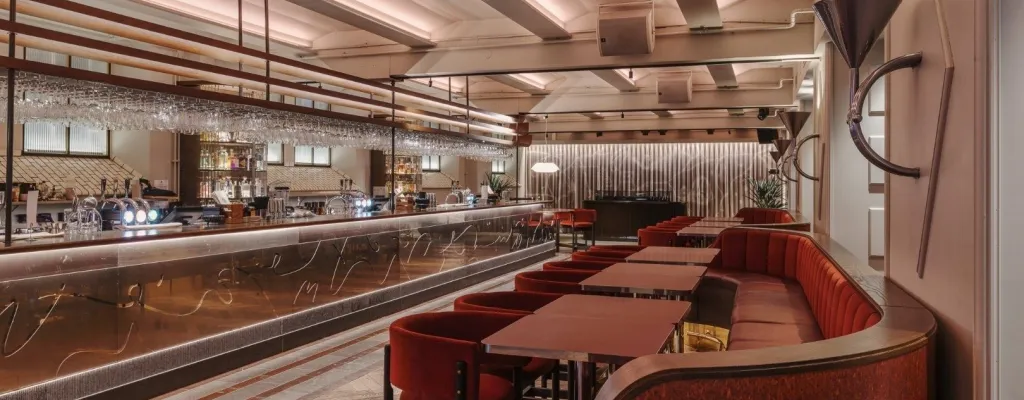 Clarion Hotel® Post 