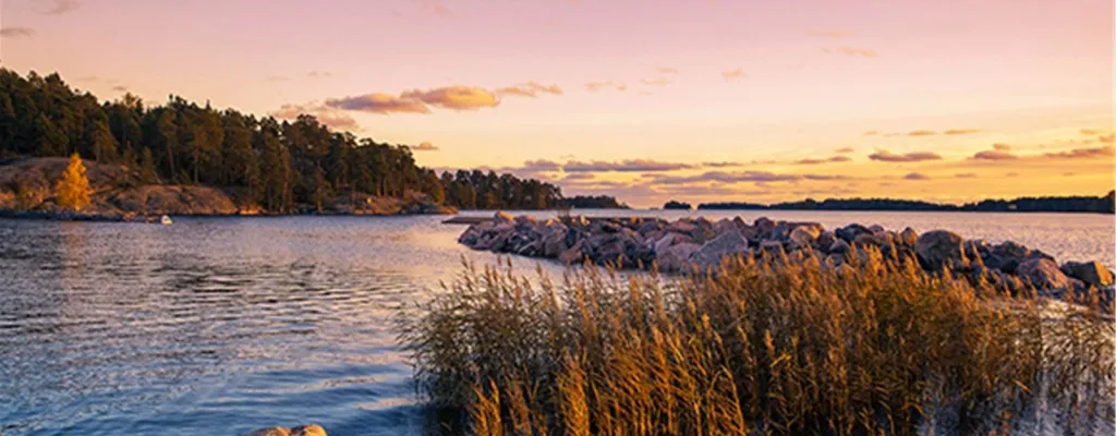 Evening cruise in the Helsinki archipelago