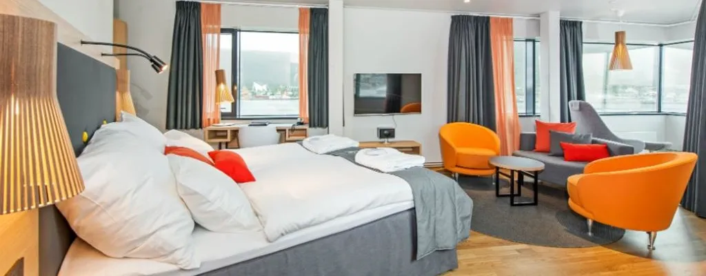 Clarion Hotel® The Edge