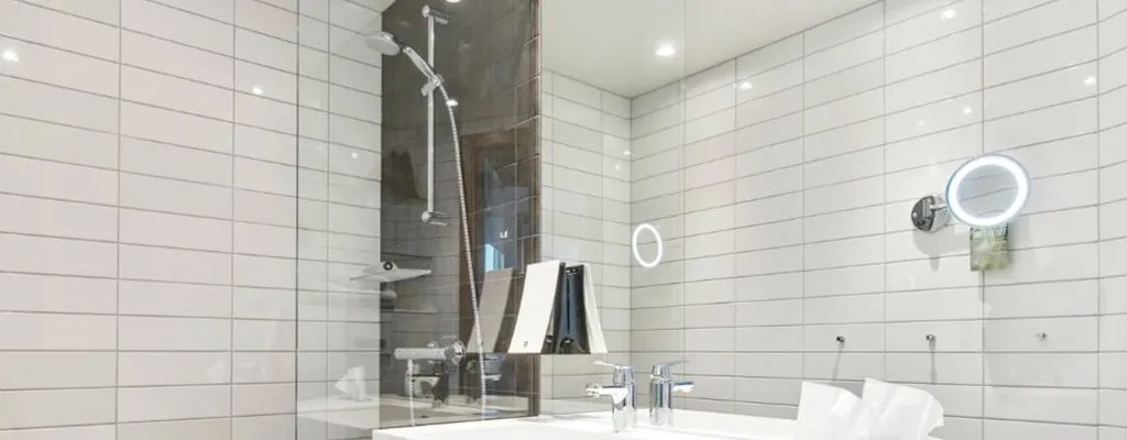 Clarion Hotel® The Edge