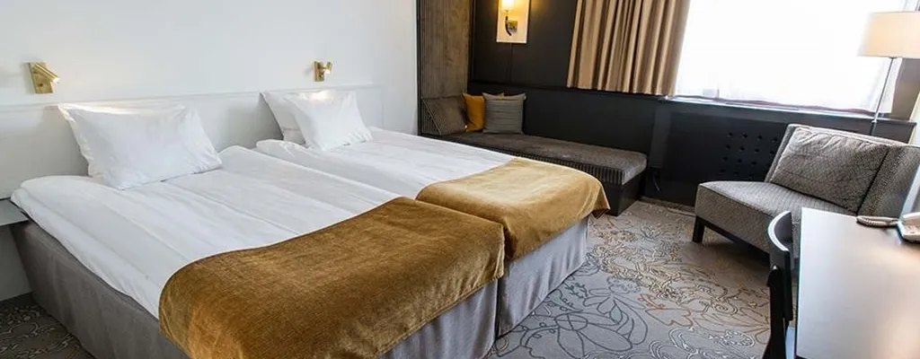 Quality Hotel™ Royal Corner