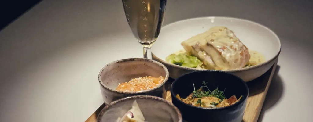 Northern Lights cruise in Atlantis footprints