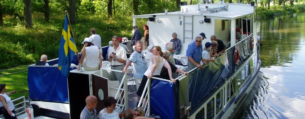 Day cruise on Svartån, Hjälmaren and Hjälmare canal with M/S Lagerbjelke