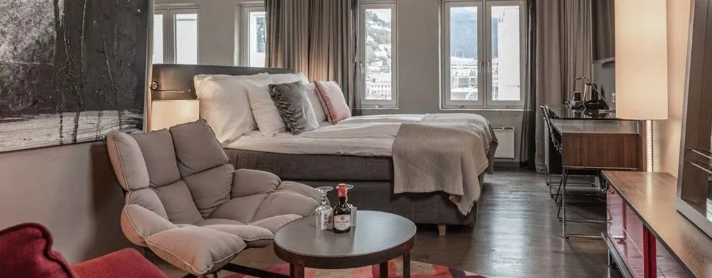 Clarion Hotel® Admiral