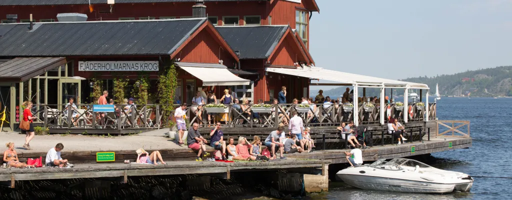 Experience Stockholm Archipelago: Hotel Package with boat ticket to Fjäderholmarna