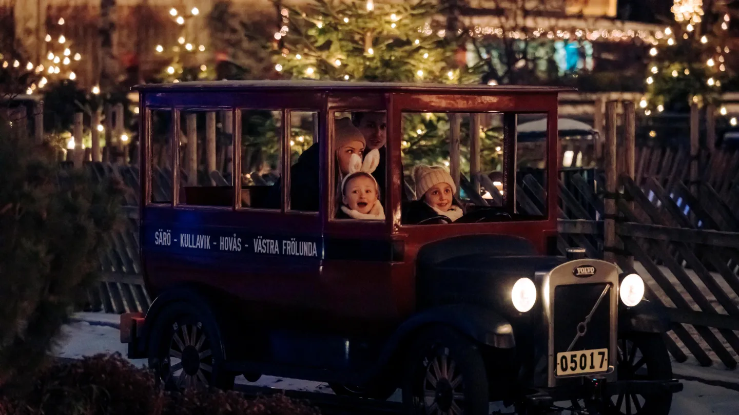 Liseberg Jul farfars bilar